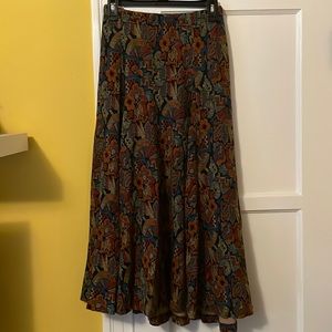 Vintage Outback Adventurous Women’s Floral Skirt